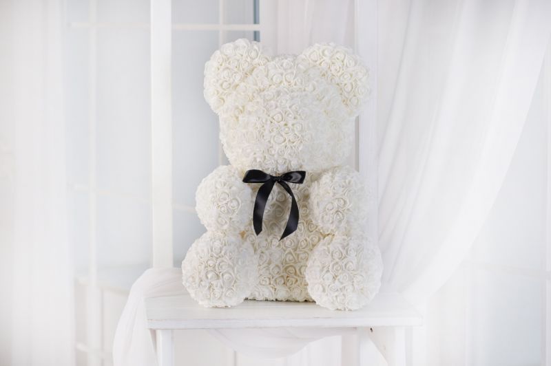 Мишка из Роз - Белый